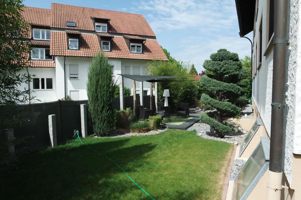 Hotel Hellers Twenty Four I -24H-Check-In- Friedrichshafen Bagian luar foto
