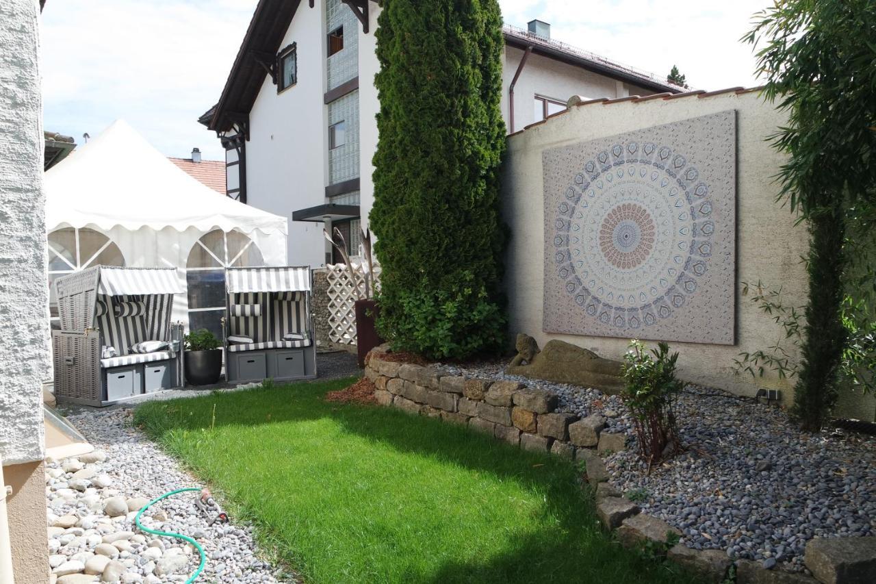 Hotel Hellers Twenty Four I -24H-Check-In- Friedrichshafen Bagian luar foto