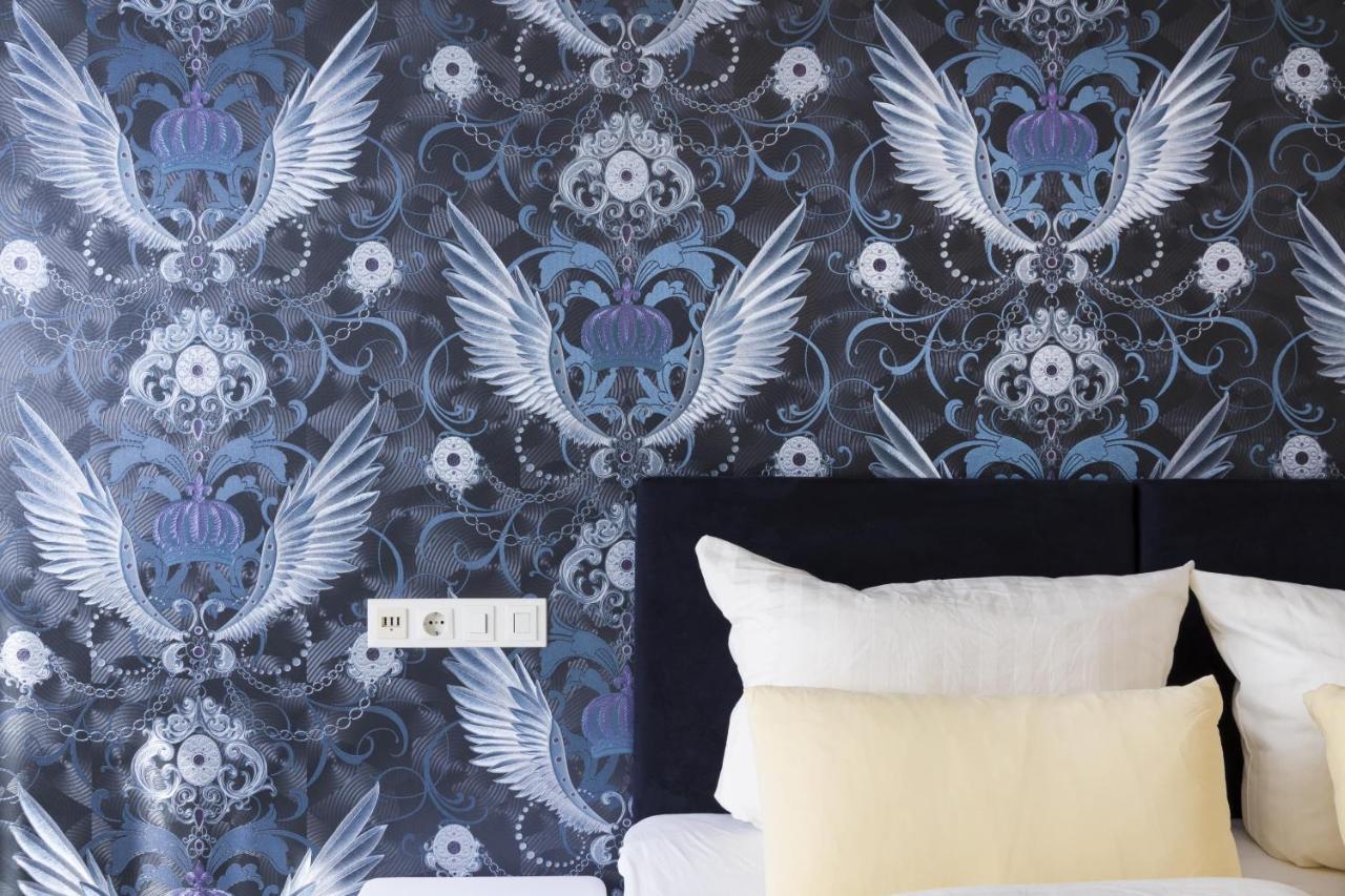 Hotel Hellers Twenty Four I -24H-Check-In- Friedrichshafen Bagian luar foto